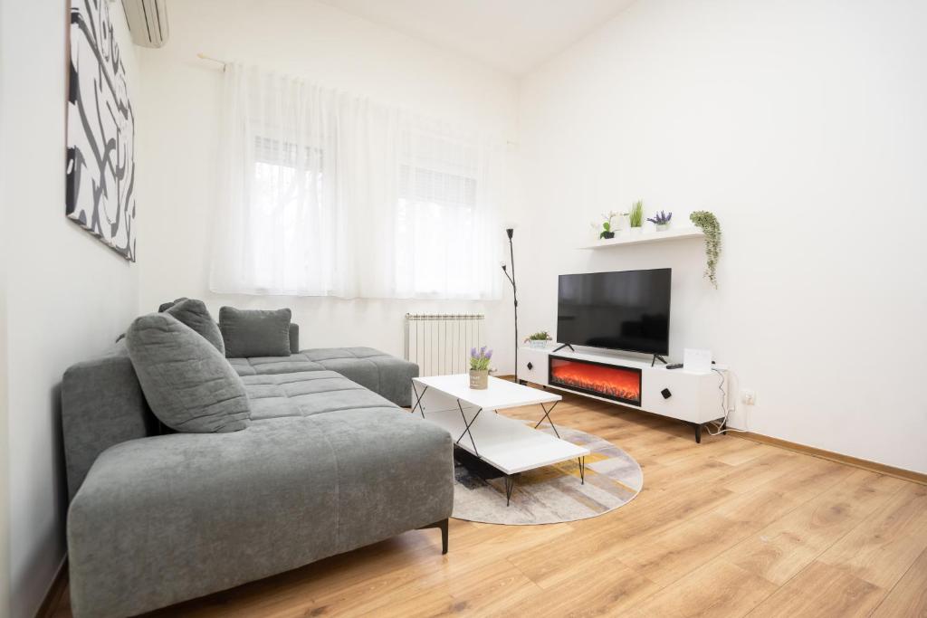 Apartment Moonstone 4 - 1