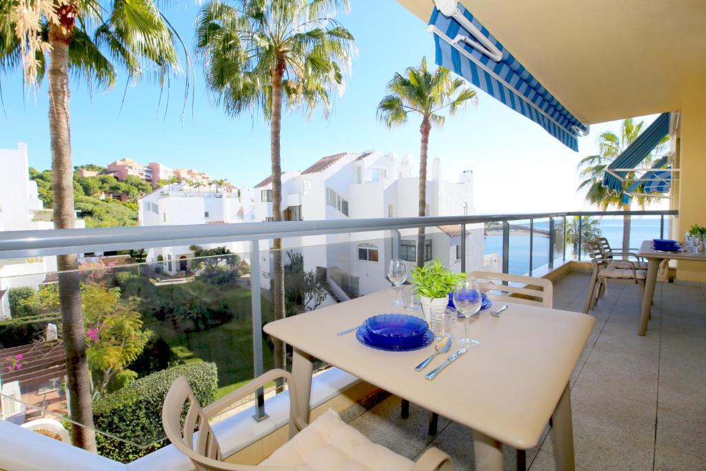 Estepona Port Apartment SEASHORE - 1