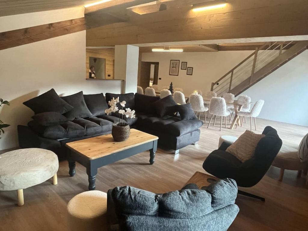 Appartement 8 pièces, 15 pers, Châtel, avec balcon - FR-1-676-234 - 1