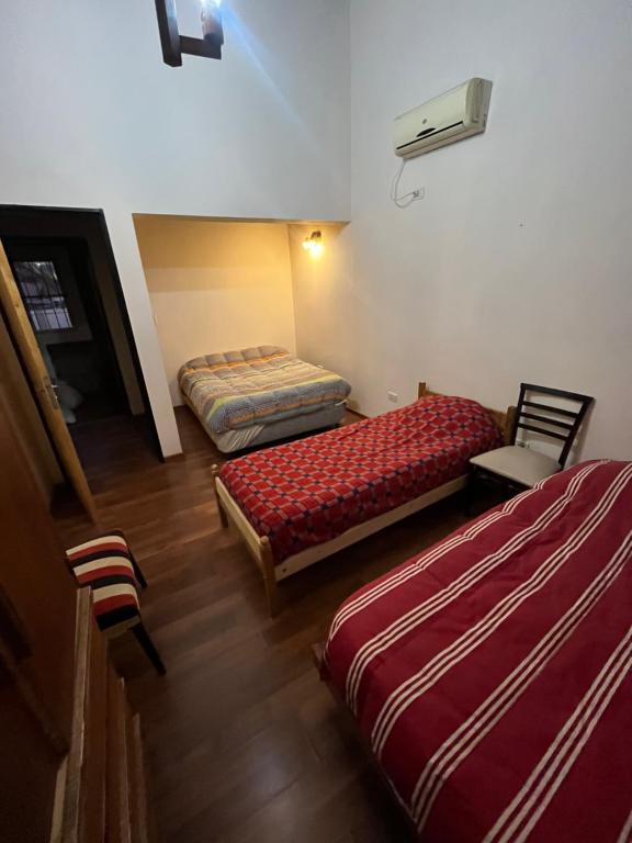 Casa amplia con Pileta - 3