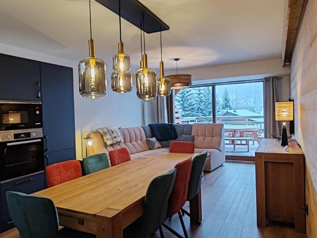 Superbe appartement neuf 8 pers, 55m² terrasse sud, proche pistes - FR-1-445-232 - 1