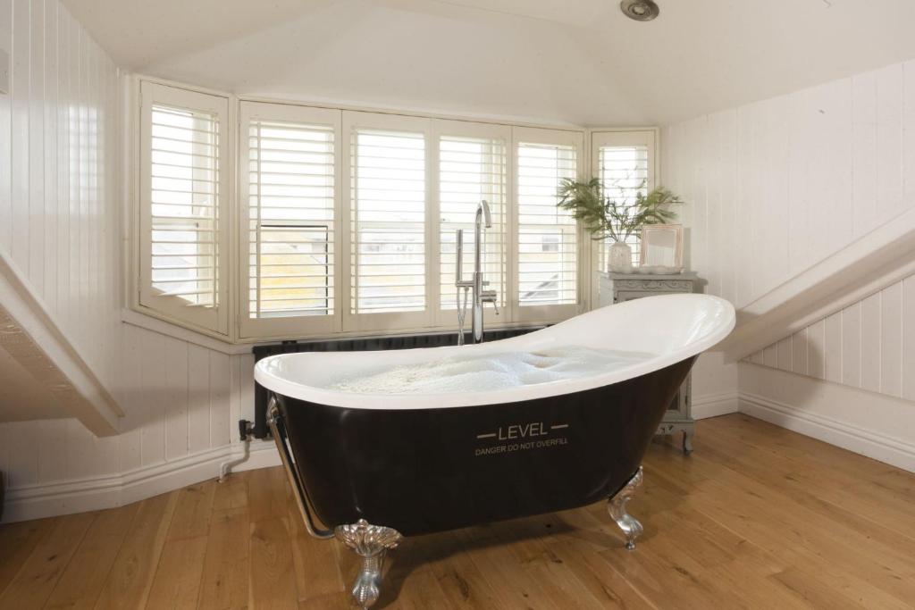 Happy Days Cottage photo 5