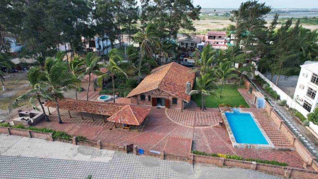 Playas Lodge - 2