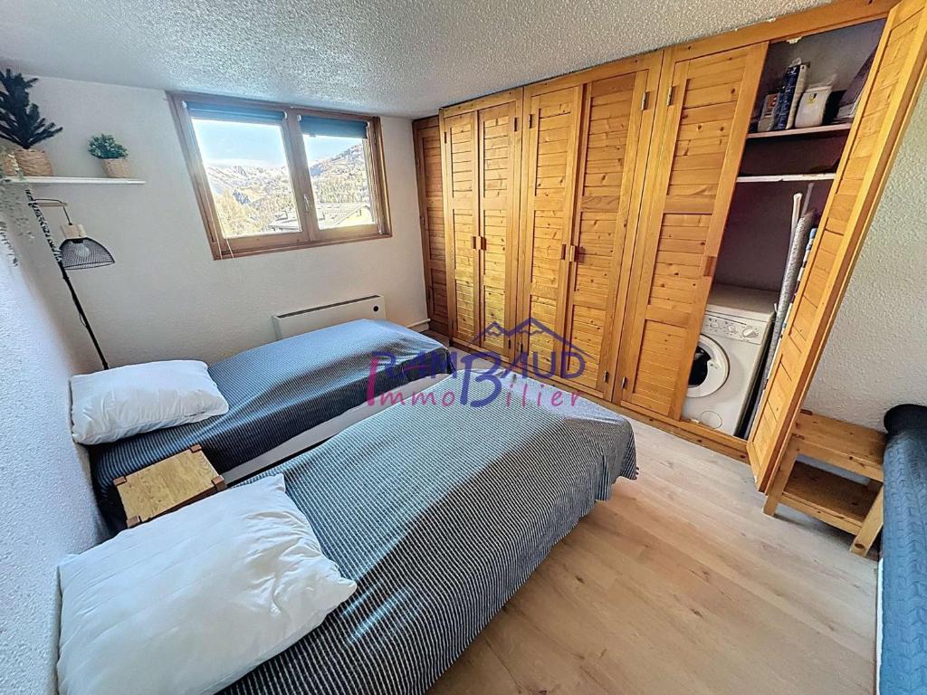Studio 4 personnes Centre Village - Mezzanine et Balcon Sud - FR-1-854-42 - 4