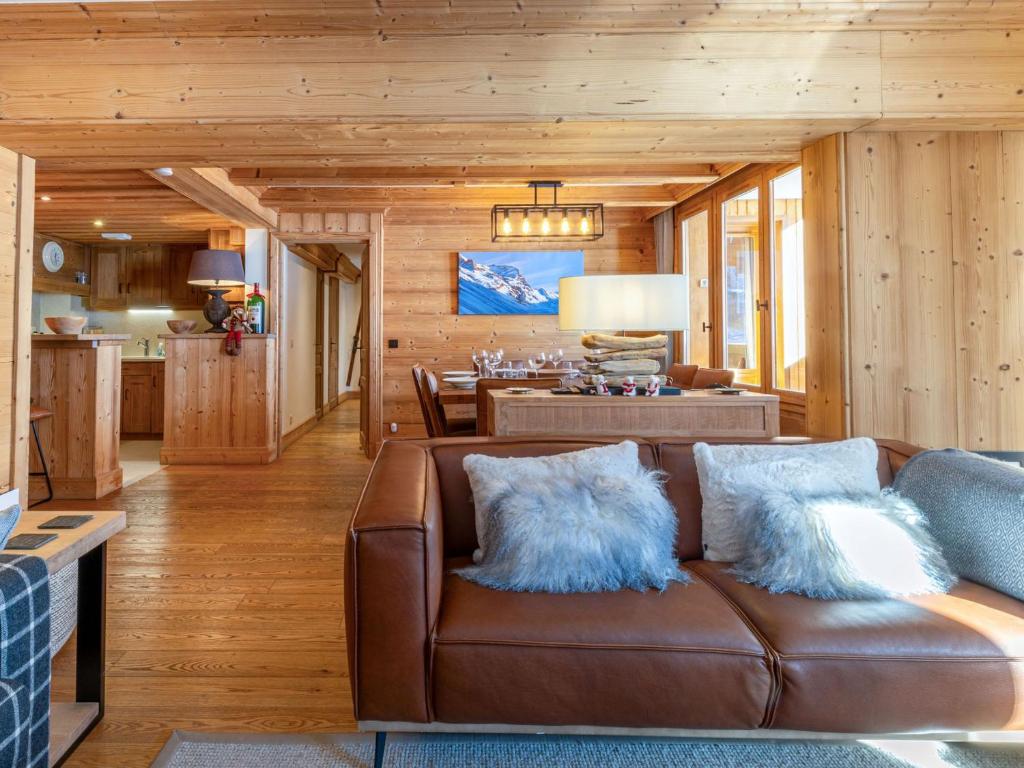 Prestigieux appartement de 140m² aux pieds des pistes, proche village enfants, Val-d'Isère - FR-1-694-114 - 3