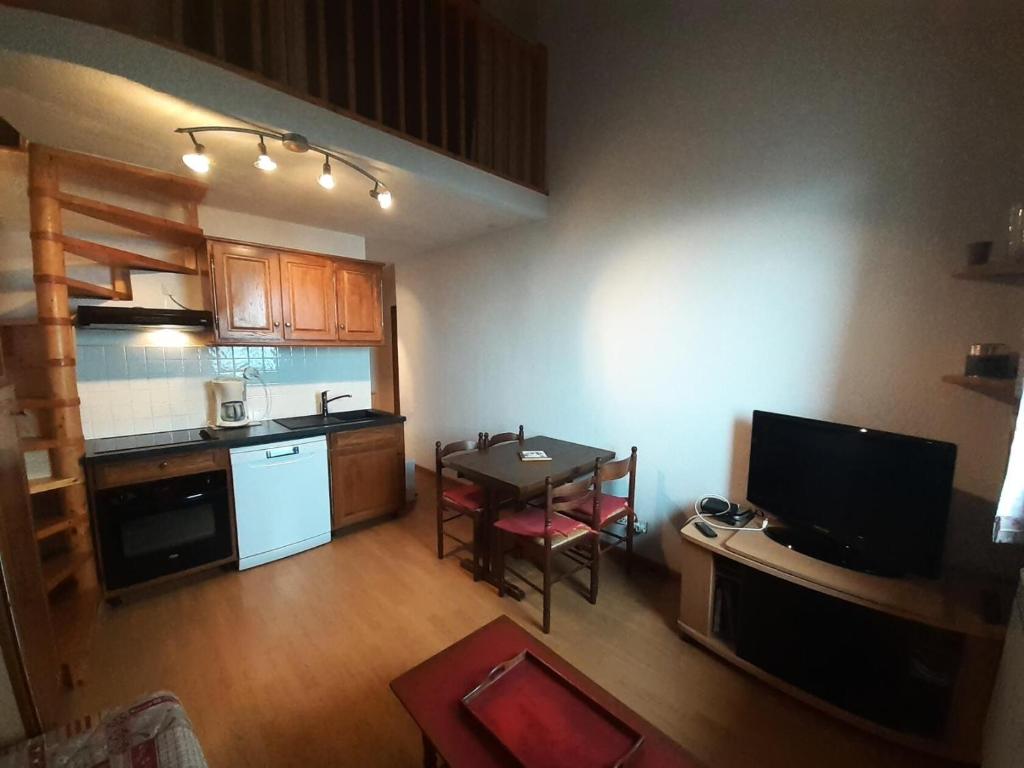 Résidence Charmaix - 2 Pièces pour 4 Personnes MAE-8804 - 2