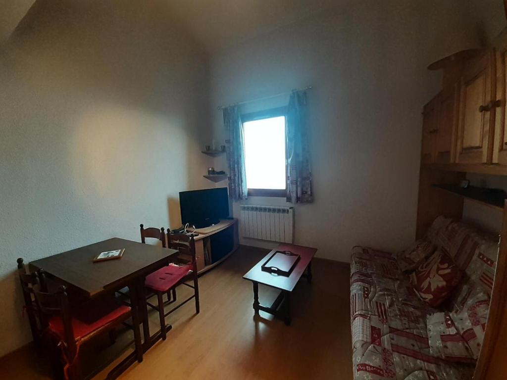 Résidence Charmaix - 2 Pièces pour 4 Personnes MAE-8804 - 4