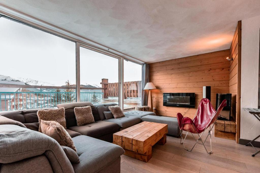 Résidence Nova - Tres bel appartement de 5 pièces de 95 m², entièrement rénové, pouvant accueillir jusqu’à 8 personnes. Il dispose d’une terrasse MAE-6569 - 2