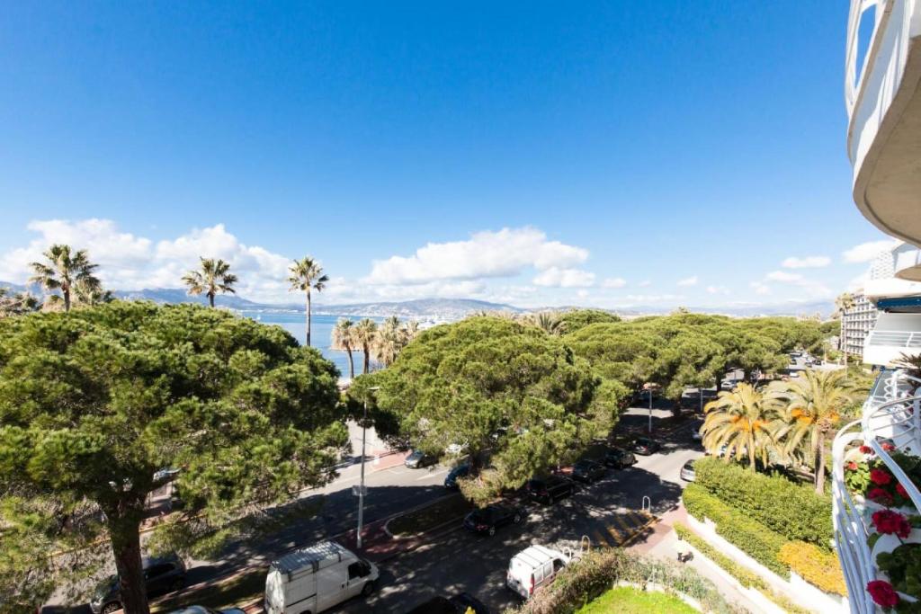 Résidence Vue Mer, Cannes Croisette, Au Pied Des Plages - Vue Mer, Cannes Croisette, au Pied des Plages MAE-1653 - 3