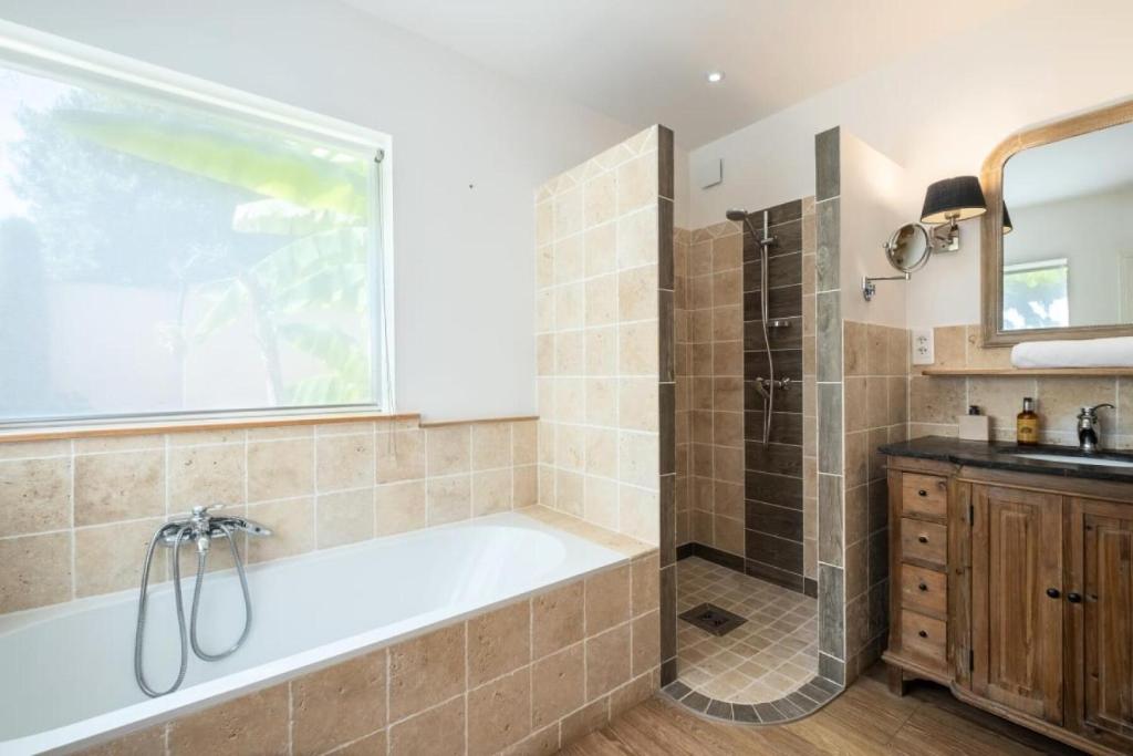 Résidence Superbe Villa Avec Piscine & Sauna - Superbe villa avec piscine & sauna MAE-2283 - 5