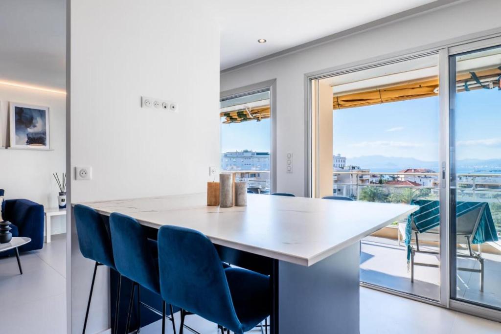 Résidence 4 Pièces Vue Mer, Terrasse Et Parking - 4 pièces vue mer, terrasse et parking MAE-2573 - 4
