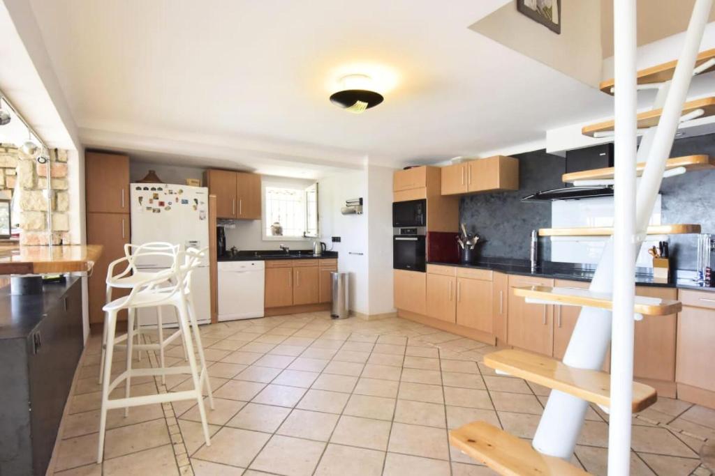 Résidence Maison Avec, Piscine & Vue Mer - Antibes - Maison avec, piscine & vue mer - Antibes MAE-2393 - 4
