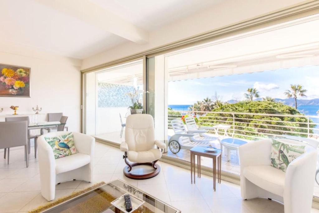 Résidence Vue Mer 95m2 Grande Terrasse Cannes Croisette. - Vue mer 95m2 Grande Terrasse Cannes Croisette. MAE-3003 - 4