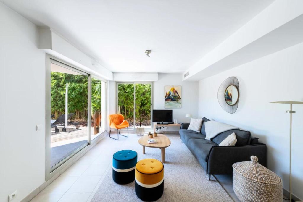 Résidence 2p Rez-de-jardin Avec Piscine – Calme, Parking Privé - 2P Rez-de-jardin avec piscine – Calme, Parking privé MAE-2133 - 1