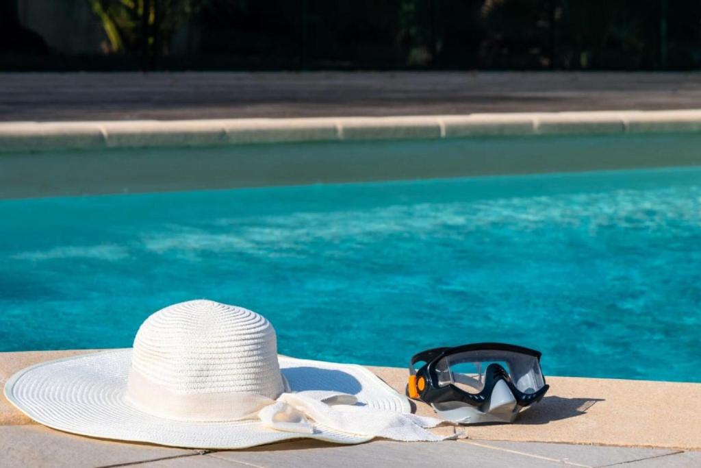 Résidence 2p Rez-de-jardin Avec Piscine – Calme, Parking Privé - 2P Rez-de-jardin avec piscine – Calme, Parking privé MAE-2133 - 2