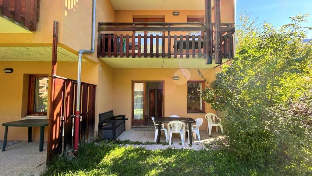 Résidence Le Palatin - Appartement au pied des pistes à Pelvoux – 4/6 Personnes MAE-3023 - 2