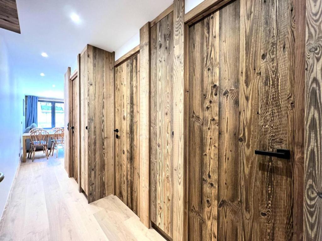 Résidence Les Jardins De Val - Superbe appartement 4 personnes entièrement rénové, avec deux salles de bain, situé à 350m du centre et 450m des pistes. MAE-4494 - 5