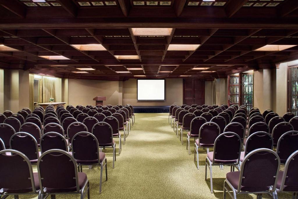 Programlehetőségek