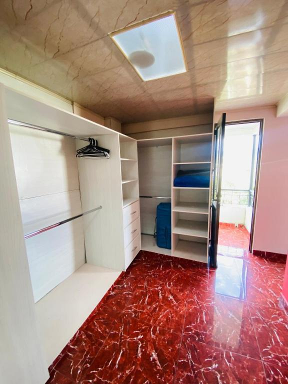 La vida es bella! lujoso apartamento cerca al aeropuerto y centro - 3