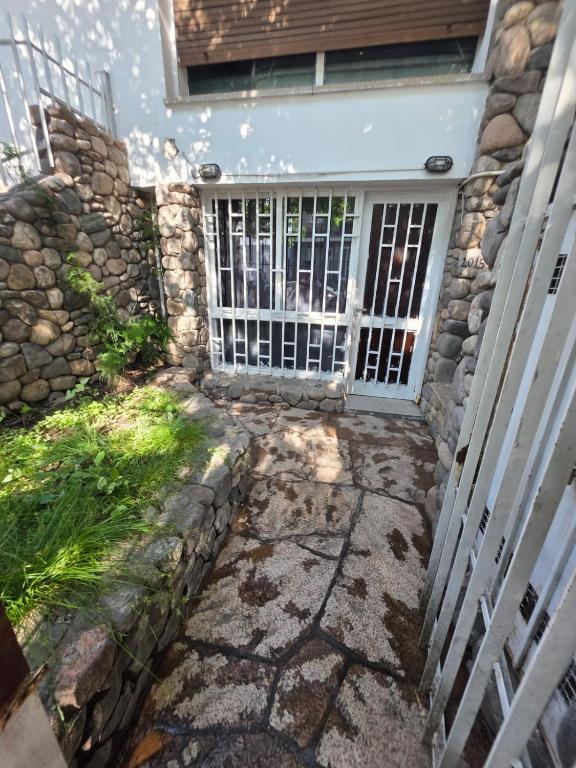 Departamento planta baja cerca Polo Sanitario y Parque Sarmiento - 4