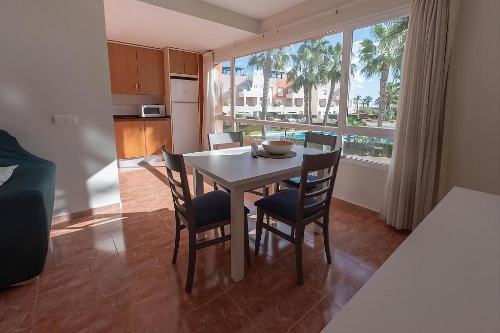 Apartamento en Vera Playa - Primera línea - Vistas al mar - 2
