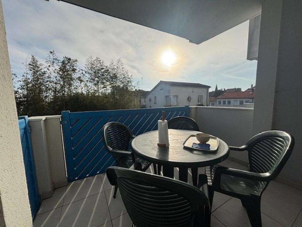Appartement T2 à Royan proche plage avec parking - FR-1-494-220 - 2