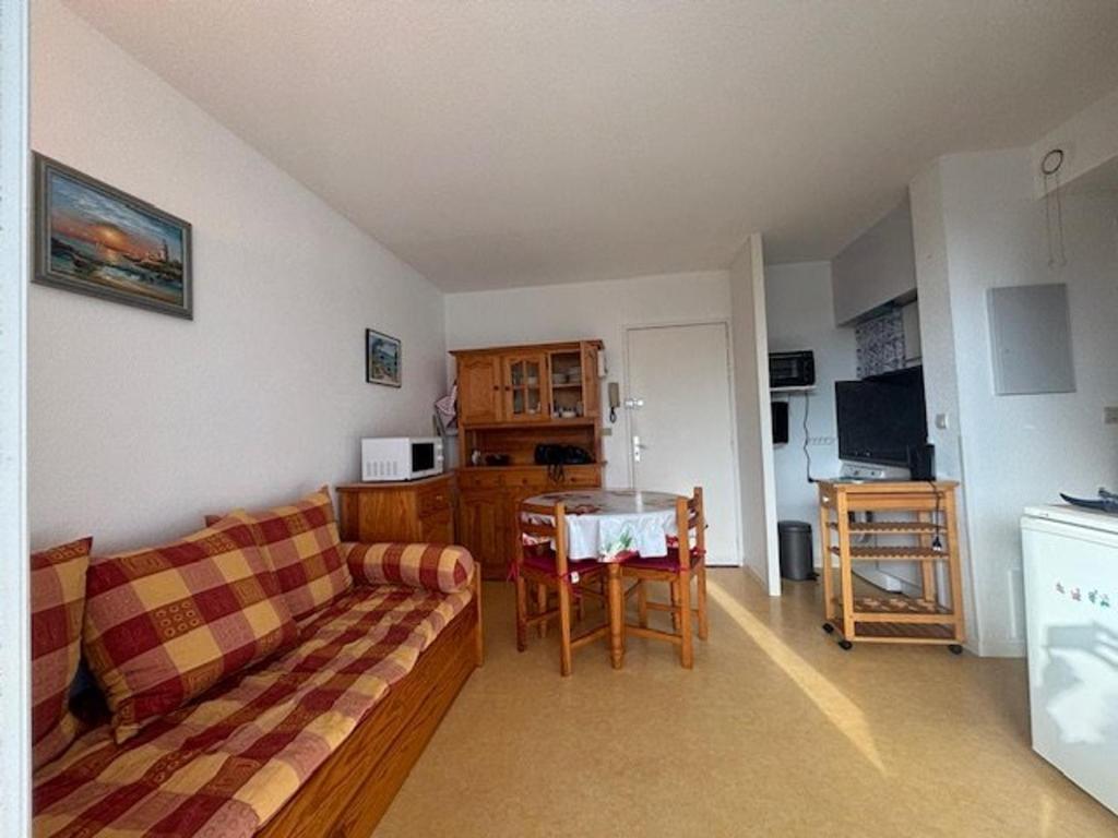 Appartement T2 à Royan proche plage avec parking - FR-1-494-220 - 3