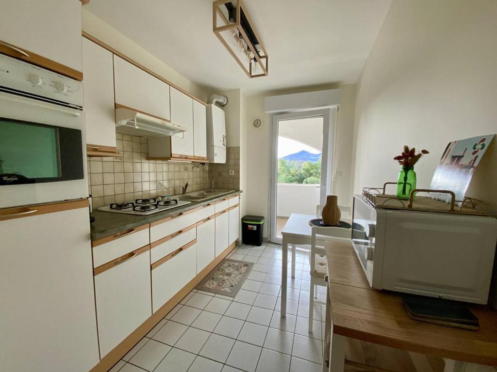 Appartement à Cambo-les-Bains, terrasse et 3 couchages - 4