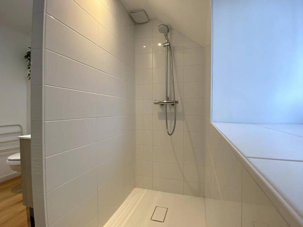 Maison à louer avec balcon et WIFI près de la plage à Perros-Guirec - FR-1-368-471 - 5