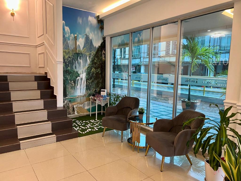 1 Hotel Kuchai Lama