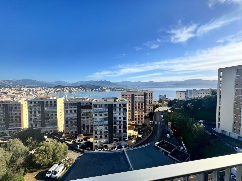 Nouveau ! Sublime T2 Ajaccio - 3