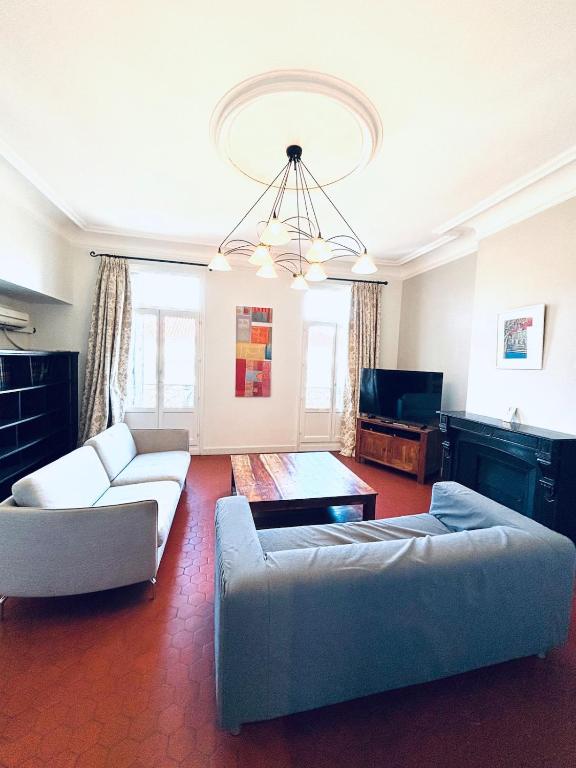 Le Mistral-5 Bedrooms-Balcony-Air Conditioning-Wifi - 4