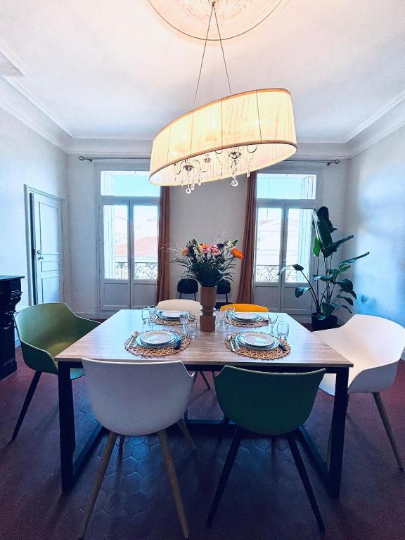 Le Mistral-5 Bedrooms-Balcony-Air Conditioning-Wifi - 1