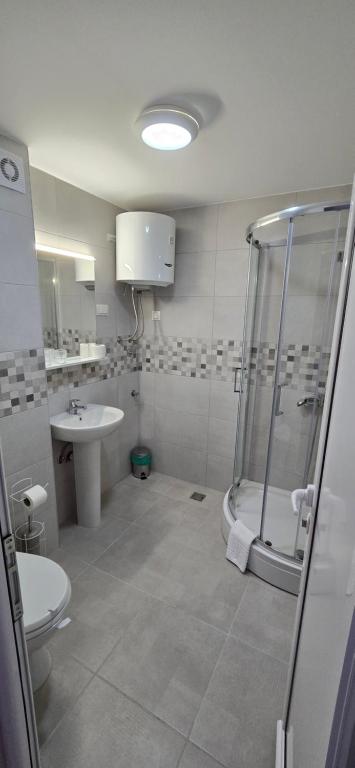 Garni Hotel Koral - 3