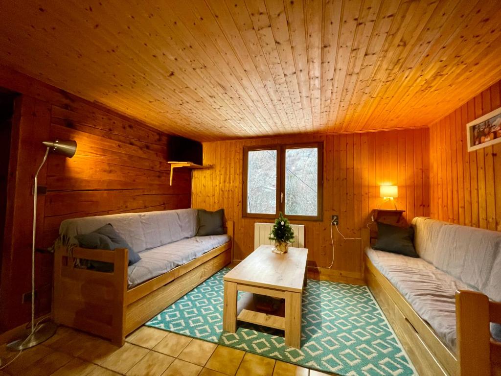 CHARMIEUX appartement en chalet typique - 2