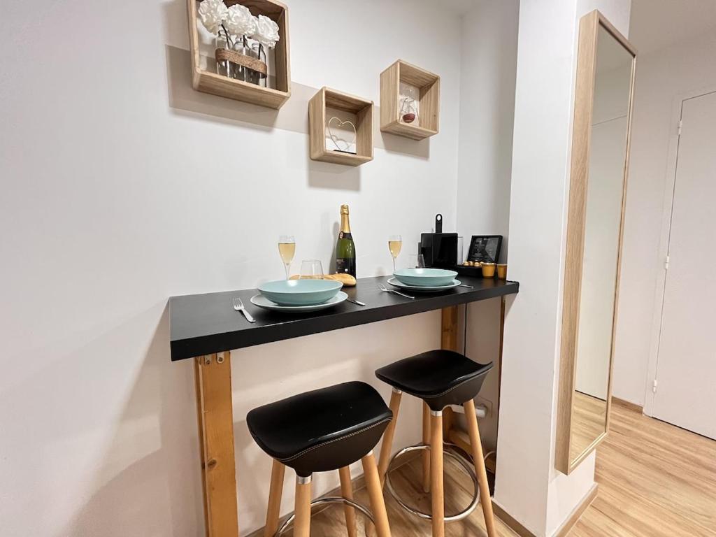 Paris 24 - Studio calme, cosy proche centre Reims - 2