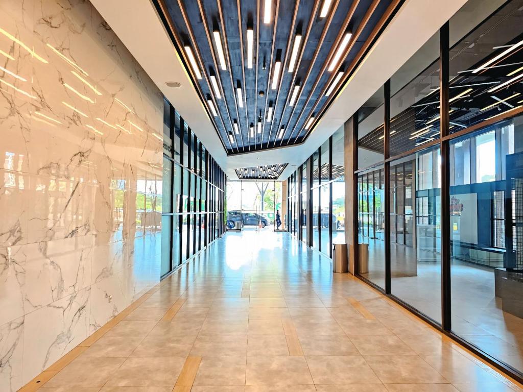 B Residence BSD By LiviRooms Tangerang