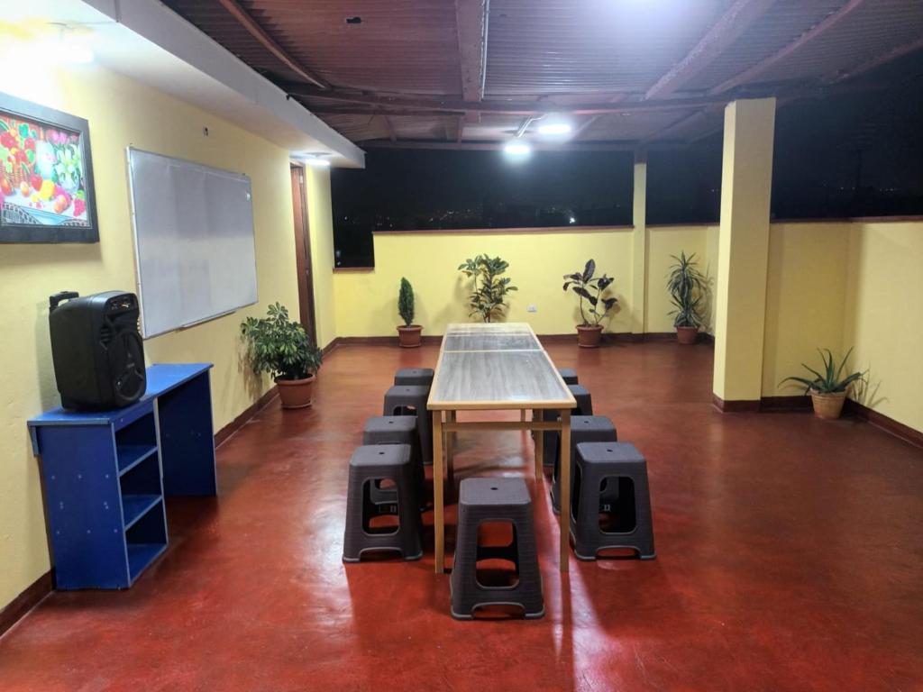 Apartamento Familiar con Baño Privado cerca al Aeropuerto - 3