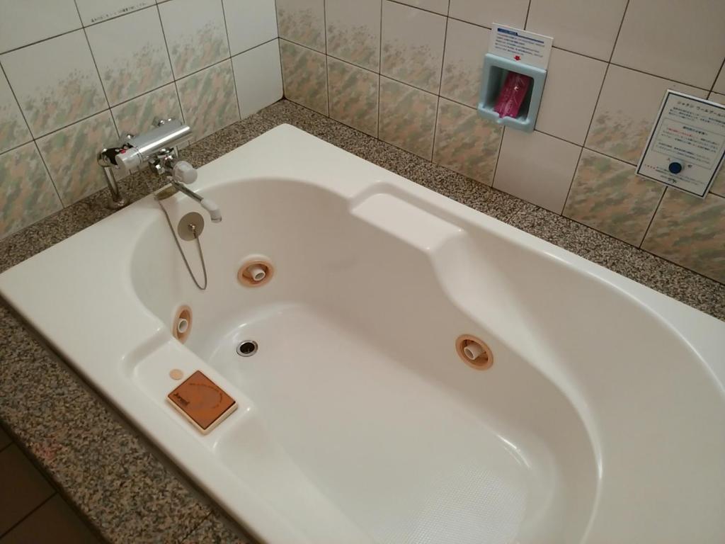 Bathroom, Hotel Liberty Kochi (Adult Only) in Kochi