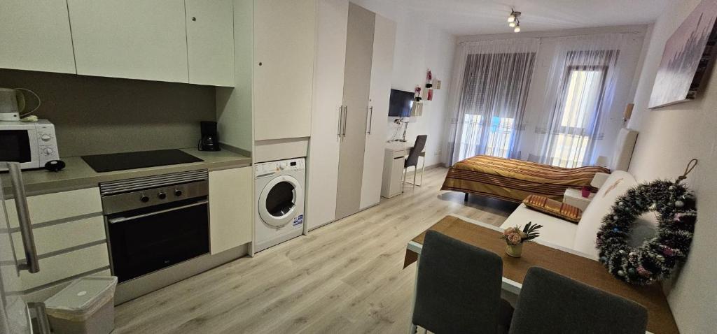 Apartamento-estudio Corazón de Alicante - 3