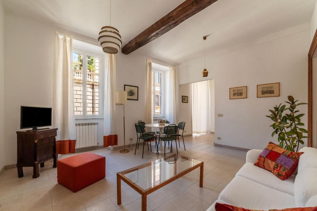 Panisperna 193 - FromHometoRome - 1