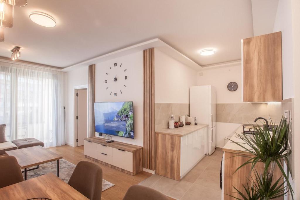 Grand Stay Apartment I Free Private Parking - 1