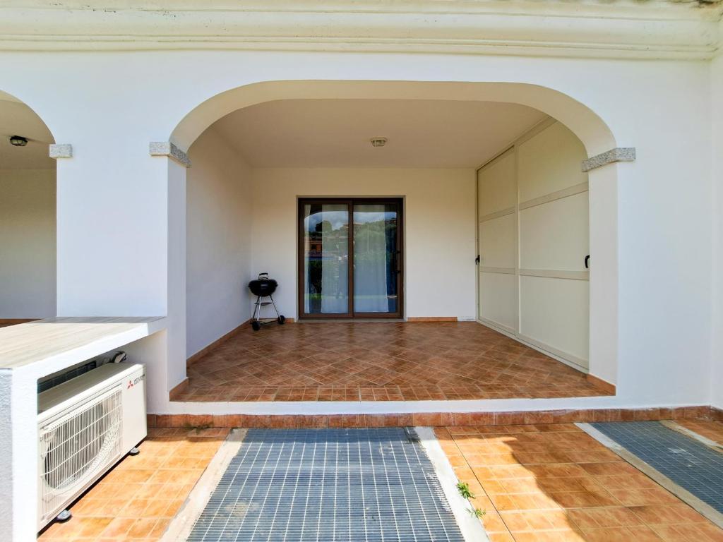 Appartamento Trilocale vicino al centro di San Teodoro - 2