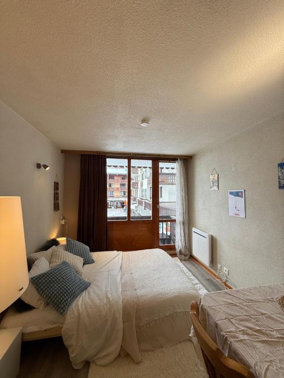 Ski InOut -Tignes Val Claret -2 Beds Flat C168 - 3