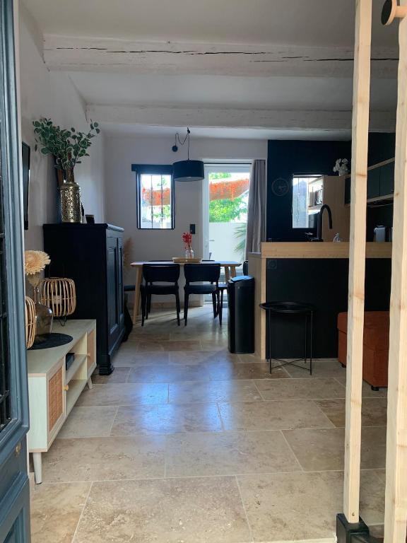 Le patio des Arenes Maison Cosy Beziers - 3
