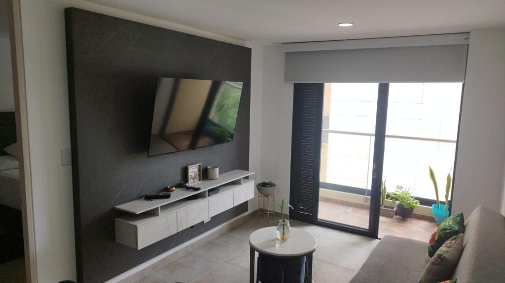 Cómodo apartaestudio - nuevo - excelente ubicación - 5