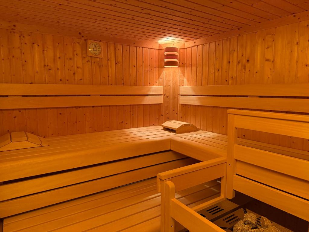 "Haus im Grünen" Ferienhaus mit Sauna direkt am Ossiacher See und an der Gerlitzen Alpe - 4