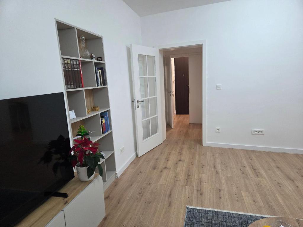 Sarajevo City Center Apartment near Presidency - 5