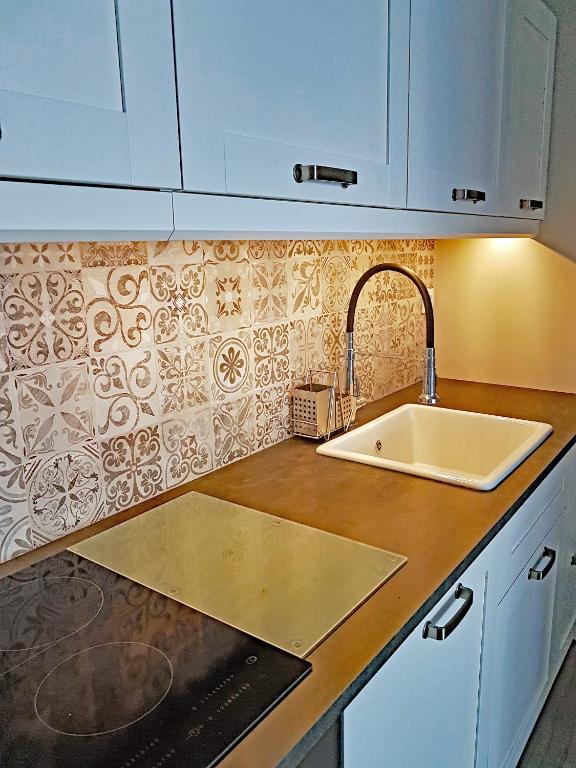 CCH Elephant Apartments photo