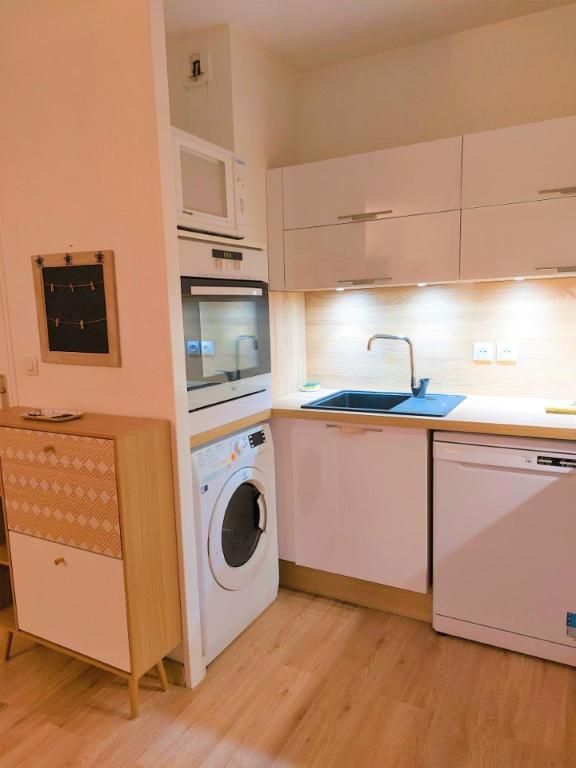 FREJUS proche plage - Location Appartement F2 climatisé avec balcon - 3